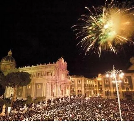 Luxurious Street Holiday home Catania